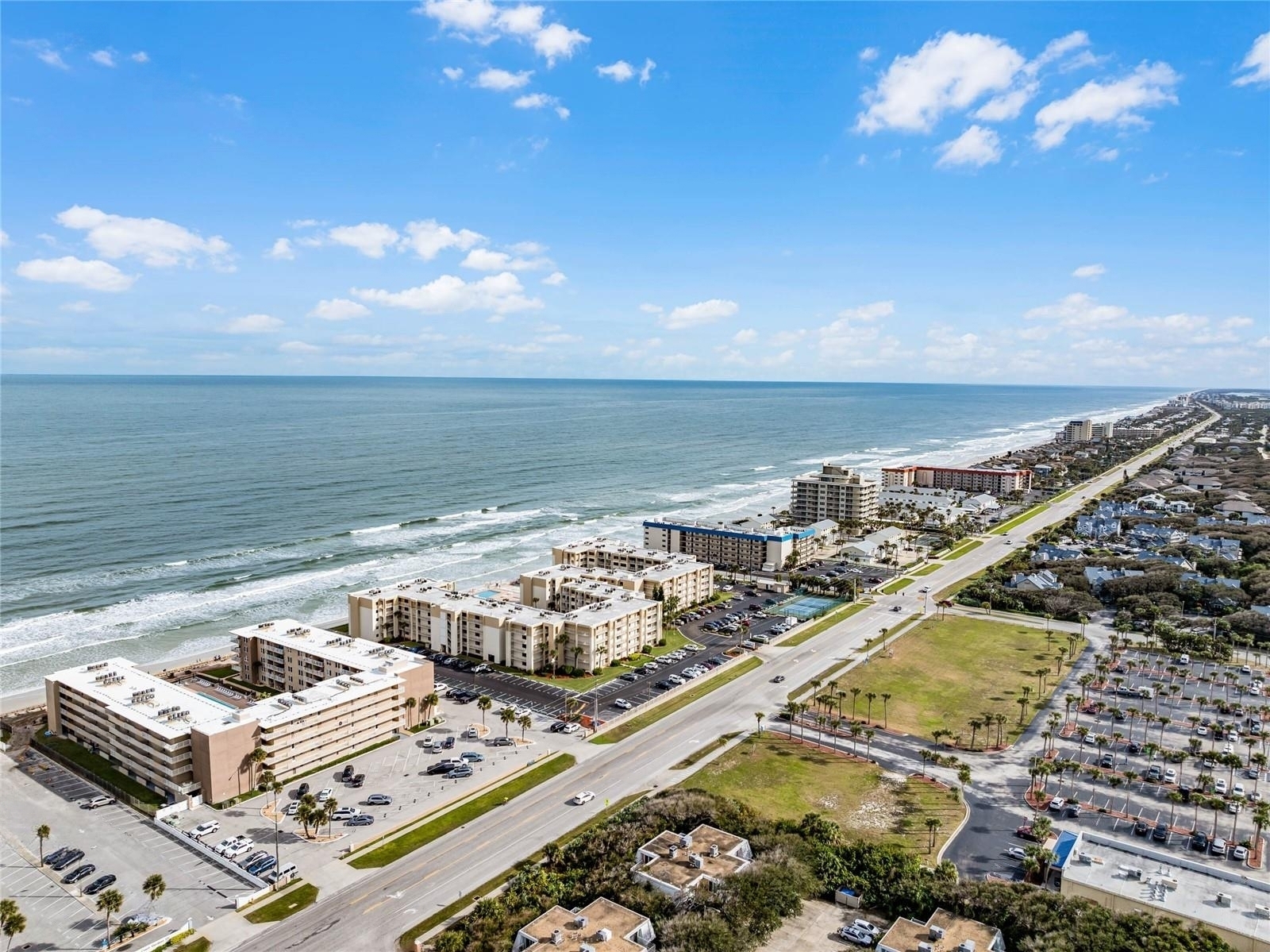 NSB Homes sells Castle Reef condos in New Smyrna Beach 386-235-8588